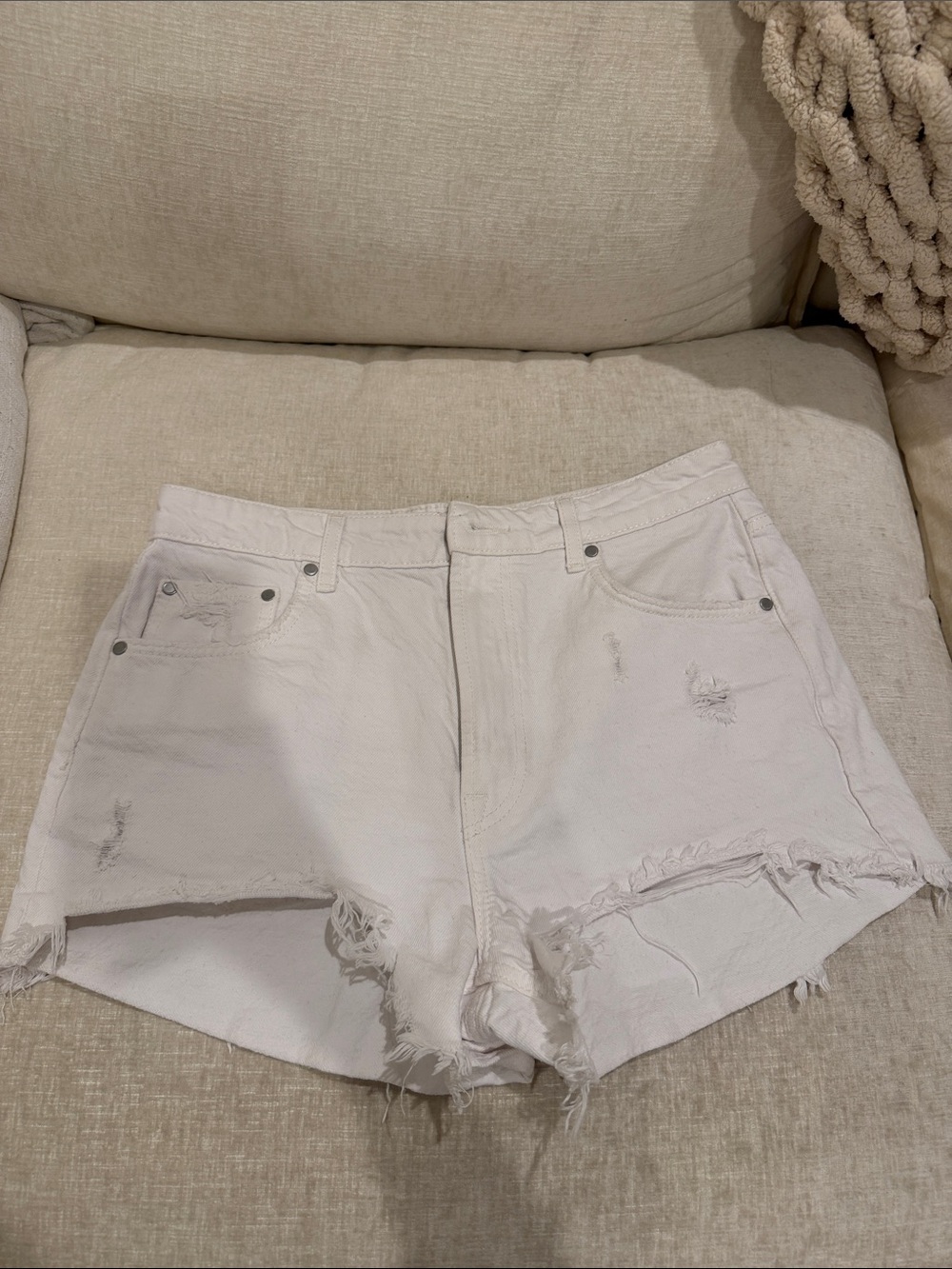 Zara White Distressed Denim Cutoff Shorts